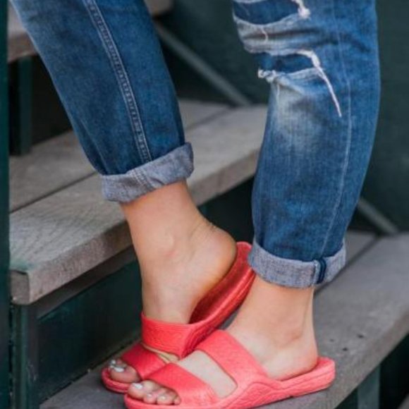 All four Colors Pali Hawaii Sandals Sizes 5 - 11 - Picture 9 of 9